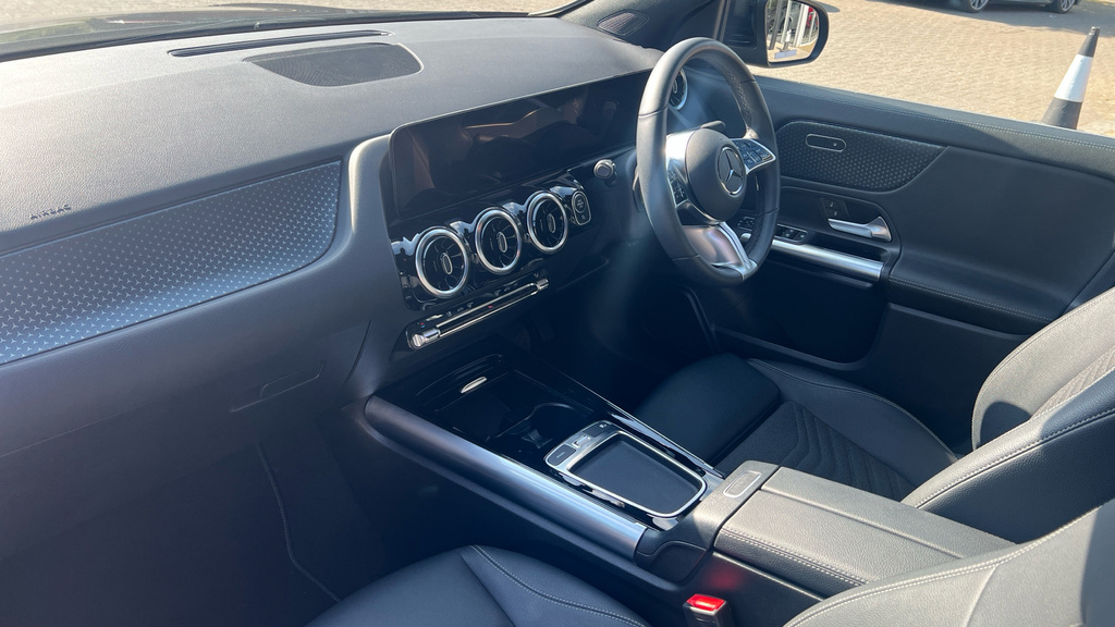 Mercedes-Benz GLA Class Gla 200 Amg Line Executive Blue #13