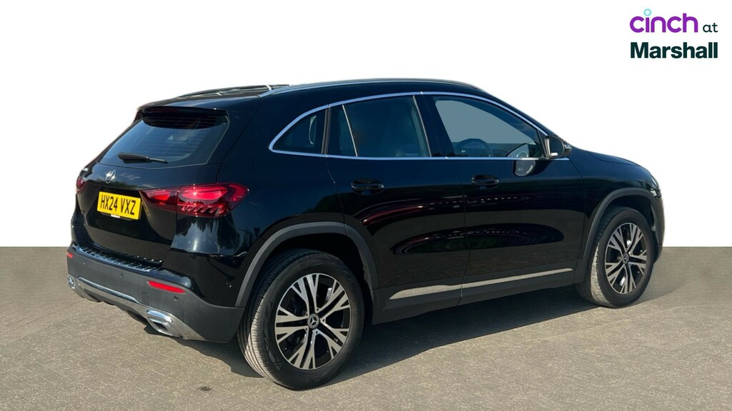 Mercedes-Benz GLA Class Gla 200 Amg Line Executive Blue #6