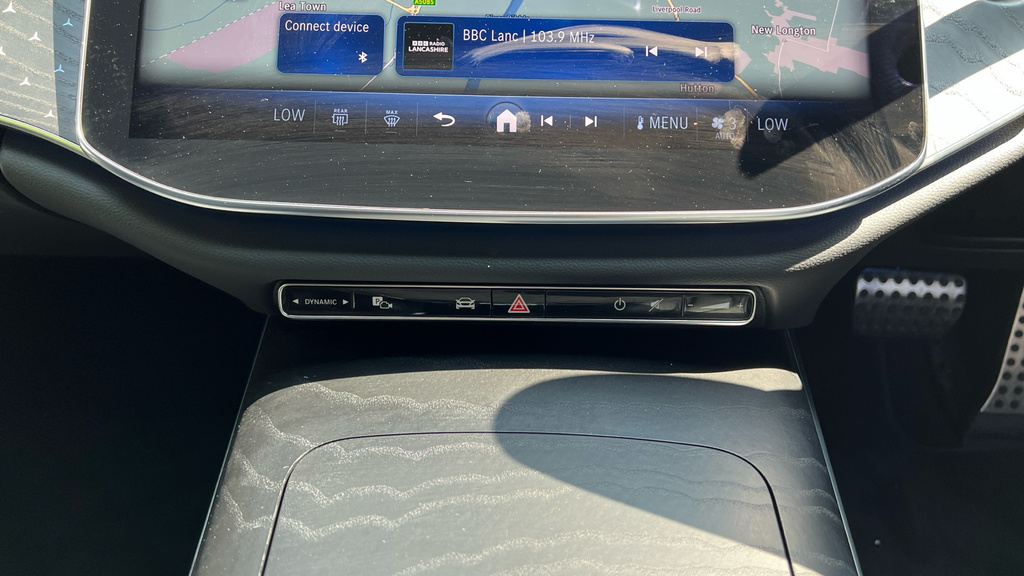 Mercedes-Benz E Class E220d Exclusive Edition 9G-tronic Silver #39