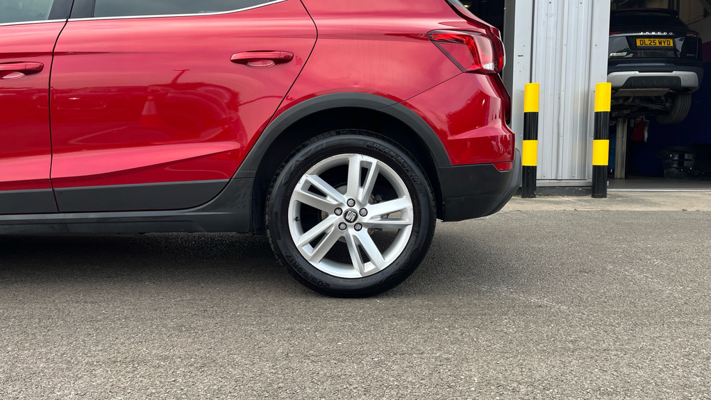 Seat Arona 1.0 Tsi Se Technology Ez White #19