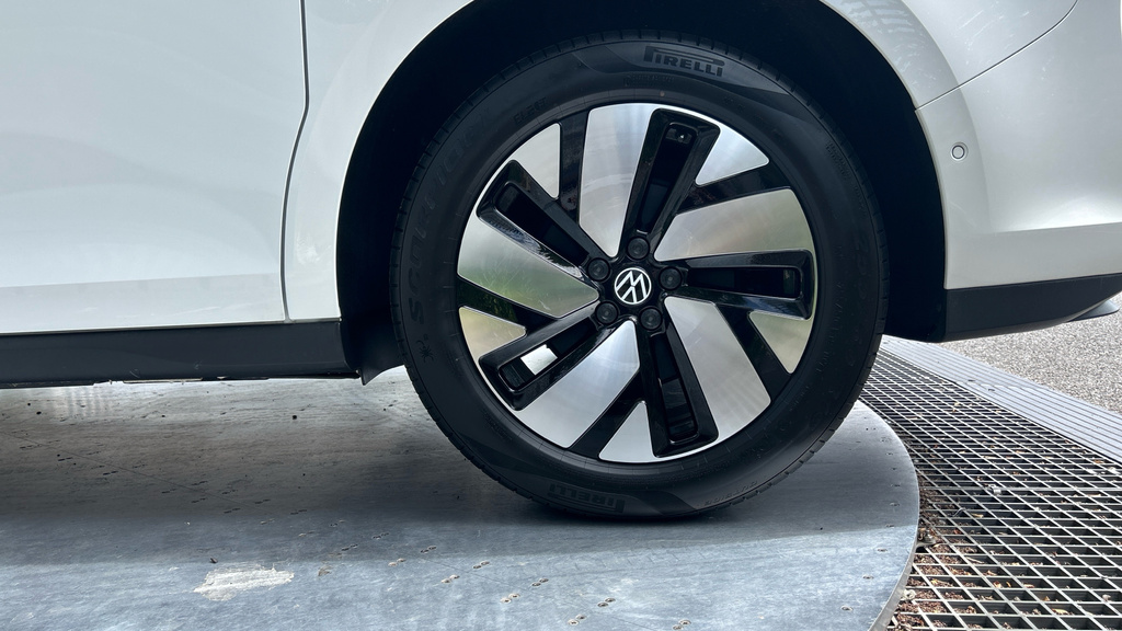 Volkswagen ID.Buzz Id. Buzz 250Kw Commerce 79Kwh 4Motion White #18