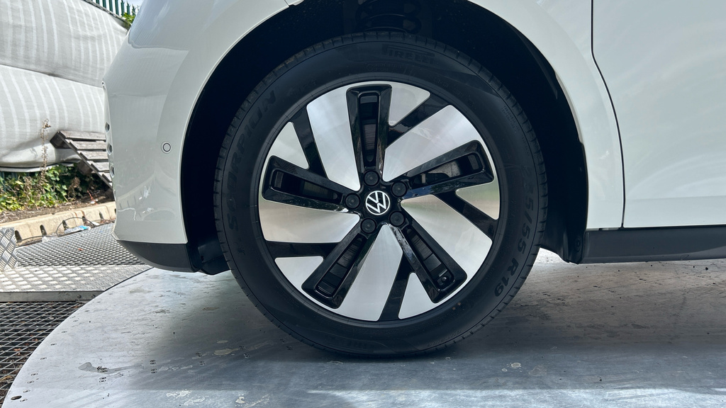 Volkswagen ID.Buzz Id. Buzz 250Kw Commerce 79Kwh 4Motion White #17