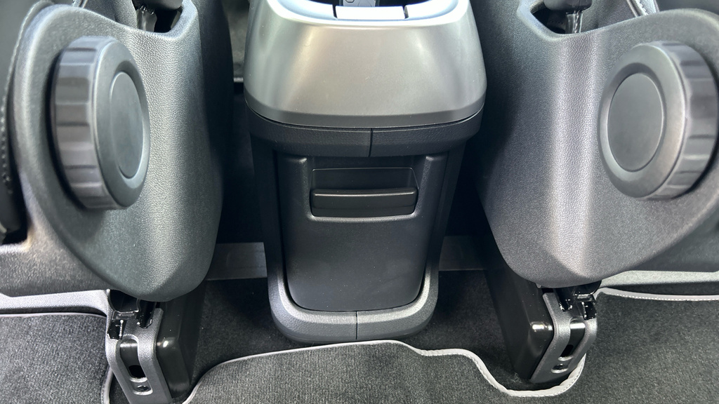Volkswagen ID.Buzz Id. Buzz 250Kw Commerce 79Kwh 4Motion White #36