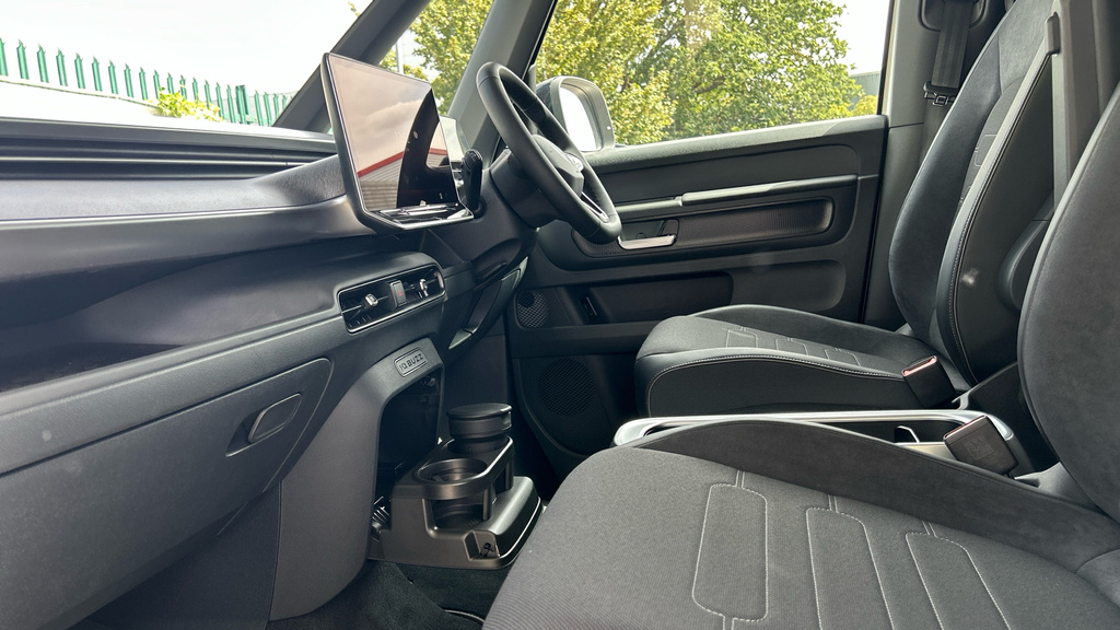 Volkswagen ID.Buzz Id. Buzz 250Kw Commerce 79Kwh 4Motion White #30