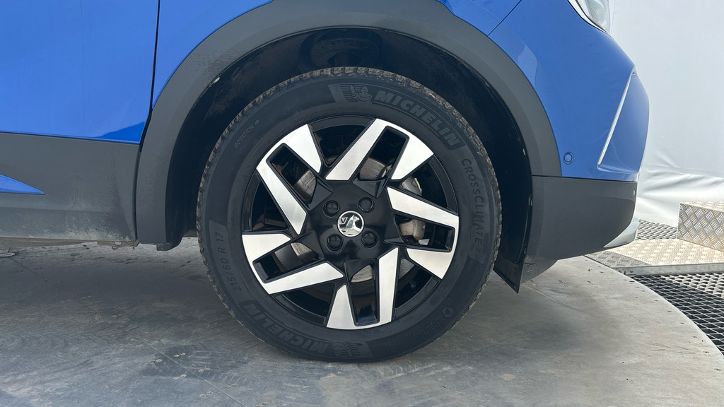 Vauxhall Mokka Elite Premium Red #35