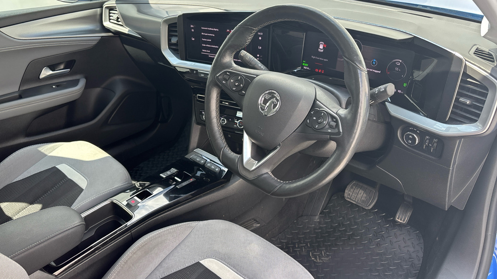 Vauxhall Mokka Elite Premium Red #13