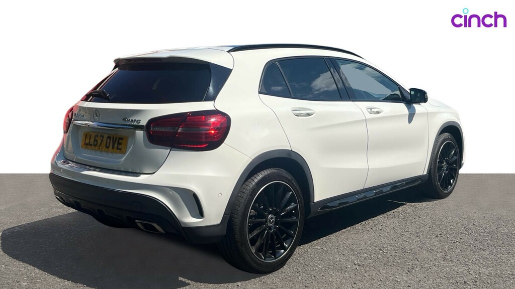 Mercedes-Benz GLA Class Gla 220 D Black #3