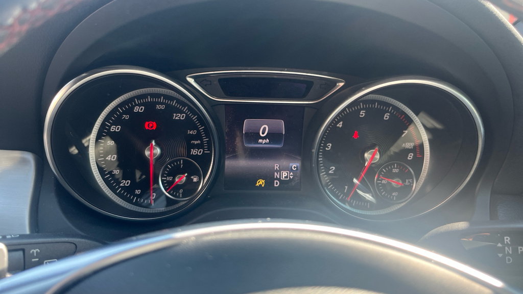 Mercedes-Benz GLA Class Gla 220 D Black #13