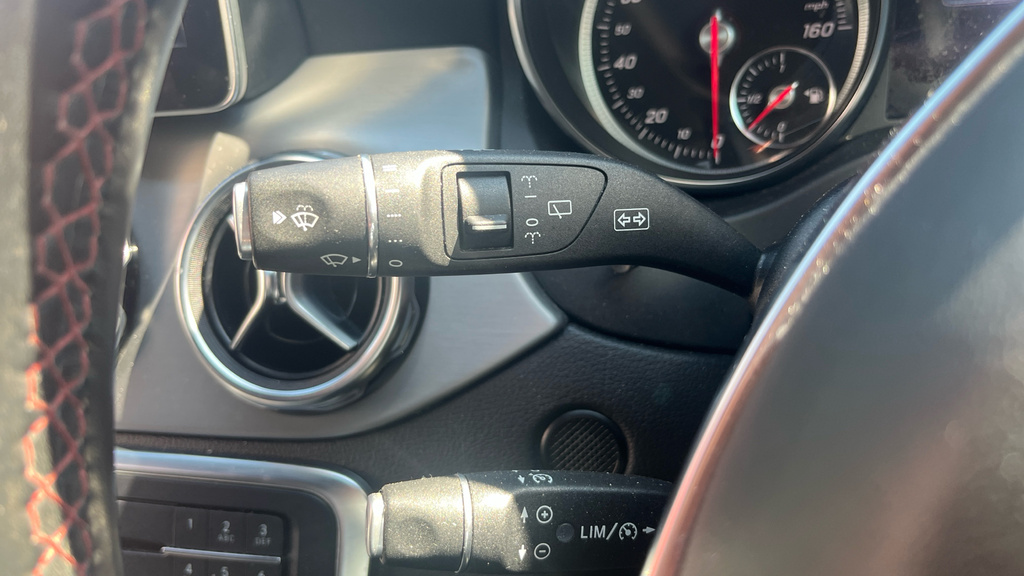 Mercedes-Benz GLA Class Gla 220 D Black #27