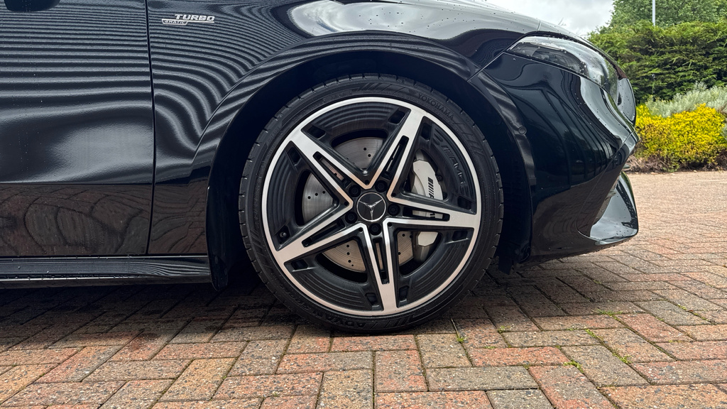 Mercedes-Benz A Class A200 Amg Line Executive Black #22