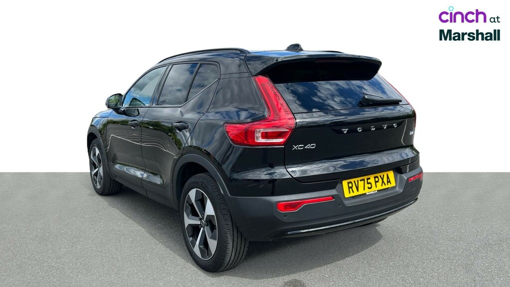 Volvo XC40 2.0 B3p Plus Black Edition Black #5