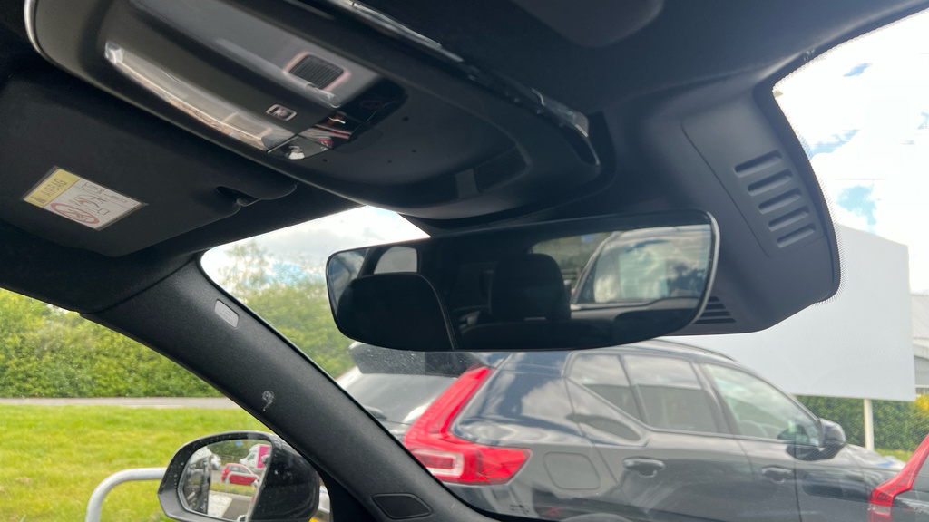 Volvo XC40 2.0 B3p Plus Black Edition Black #61