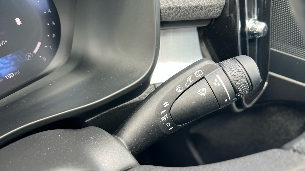 Volvo XC40 2.0 B3p Plus Black Edition Black #31