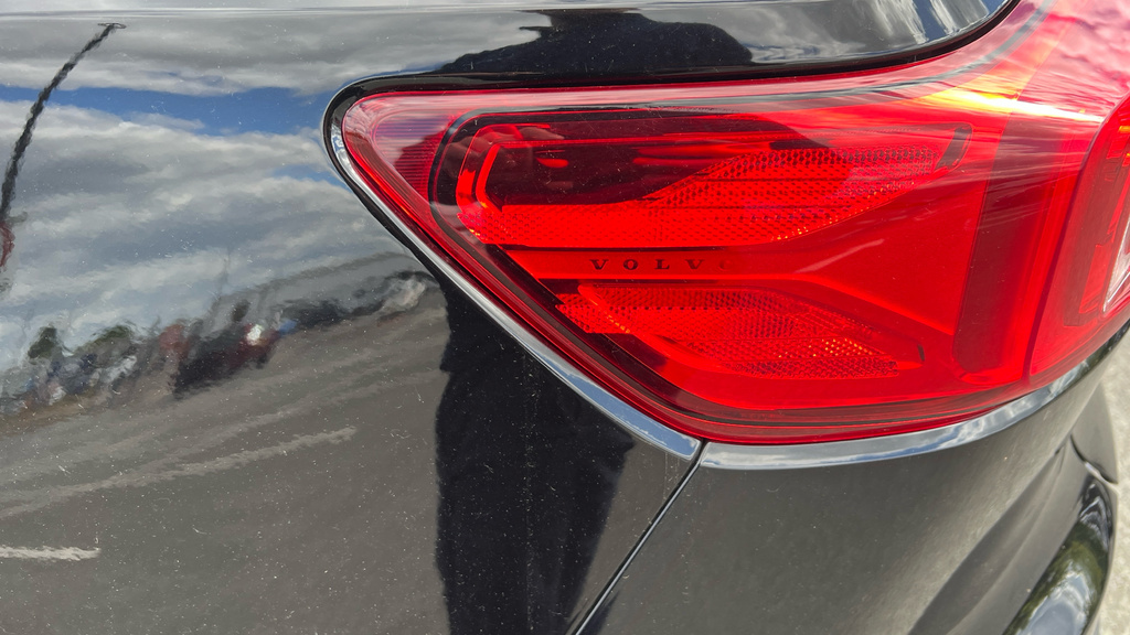 Volvo XC40 2.0 B3p Plus Black Edition Black #45