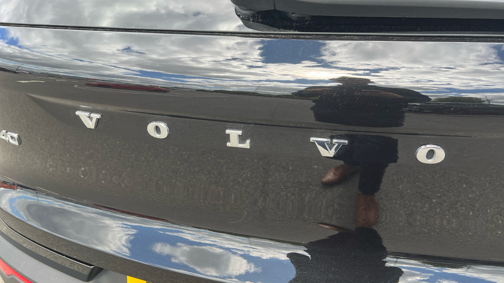 Volvo XC40 2.0 B3p Plus Black Edition Black #43