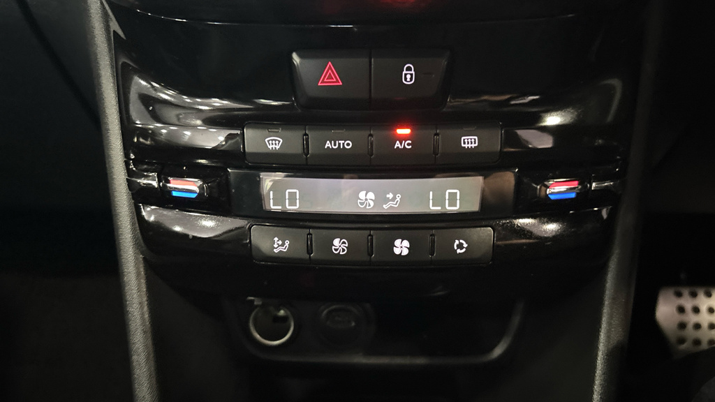 Peugeot 2008 1.2 Puretech Active Start Stop Grey #33