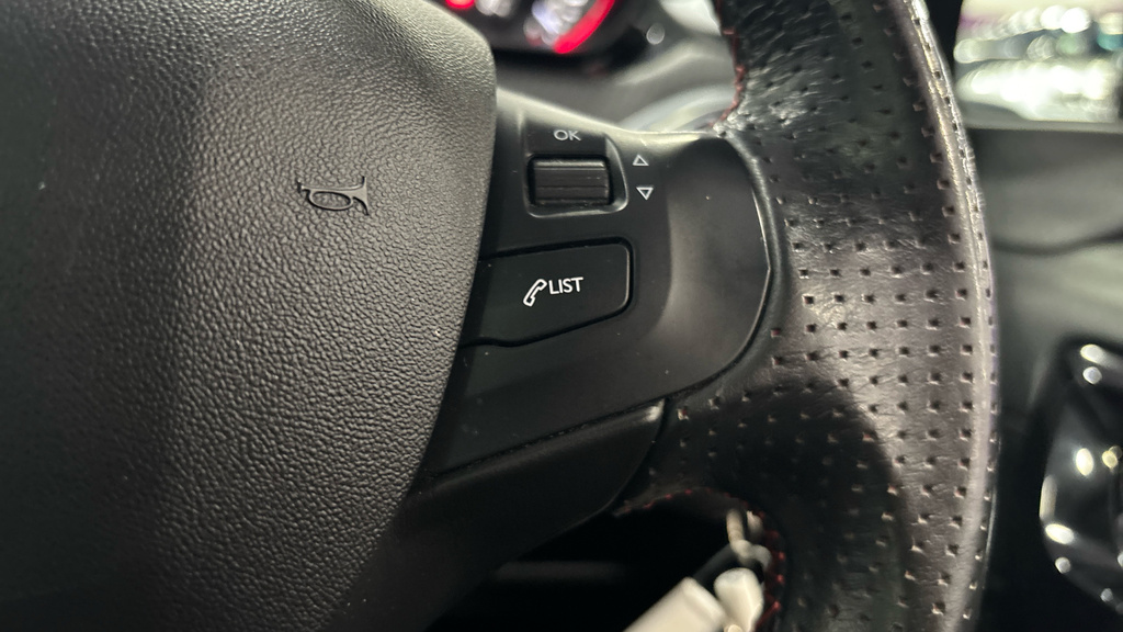 Peugeot 2008 1.2 Puretech Active Start Stop Grey #22