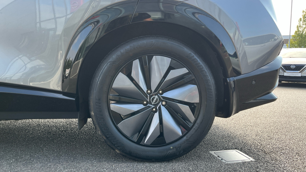 Nissan Ariya Ariya Evolve Black #18
