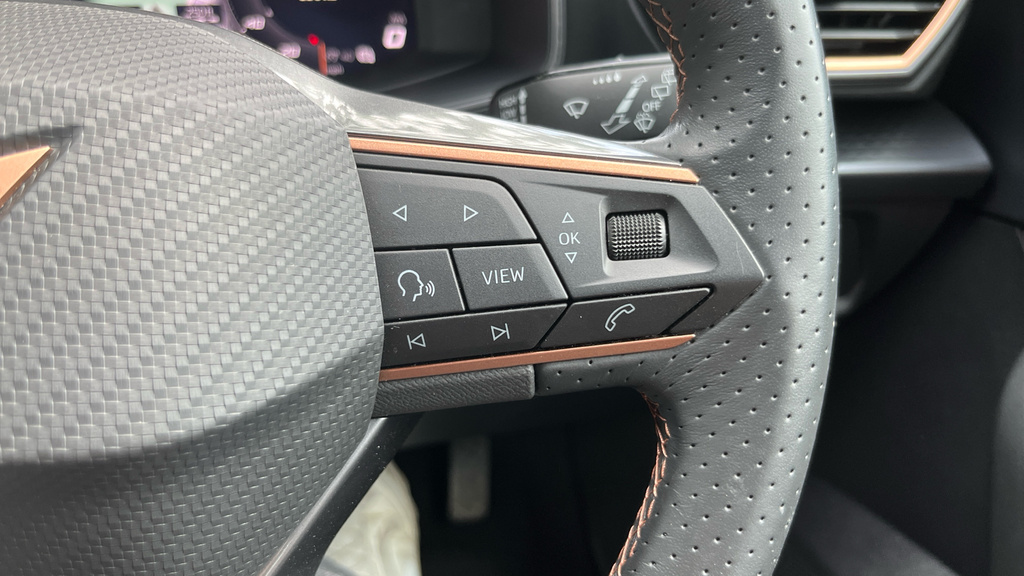 Cupra Leon 1.5 Etsi V2 Hatchback Hybrid Dsg Grey #24