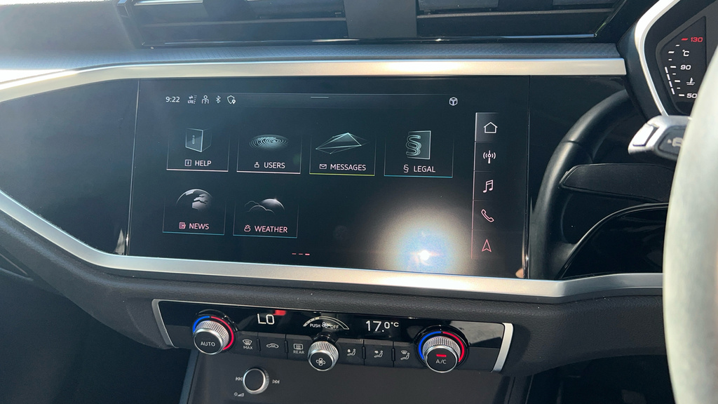 Audi Q3 35 Tfsi Technik Comfortsound Pack Black #56