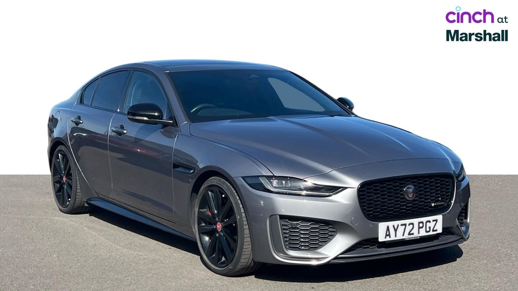 Jaguar XE 2.0 R-dynamic Hse 296 Bhp Red #1
