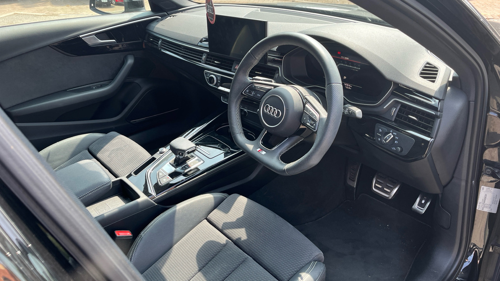 Audi A4 35 Tdi Black Edition S Tronic White #9