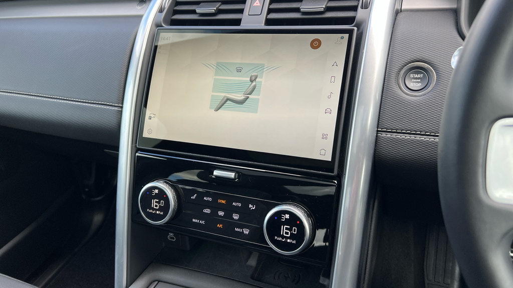Land Rover Discovery 3L Dynamic Hse Black #48