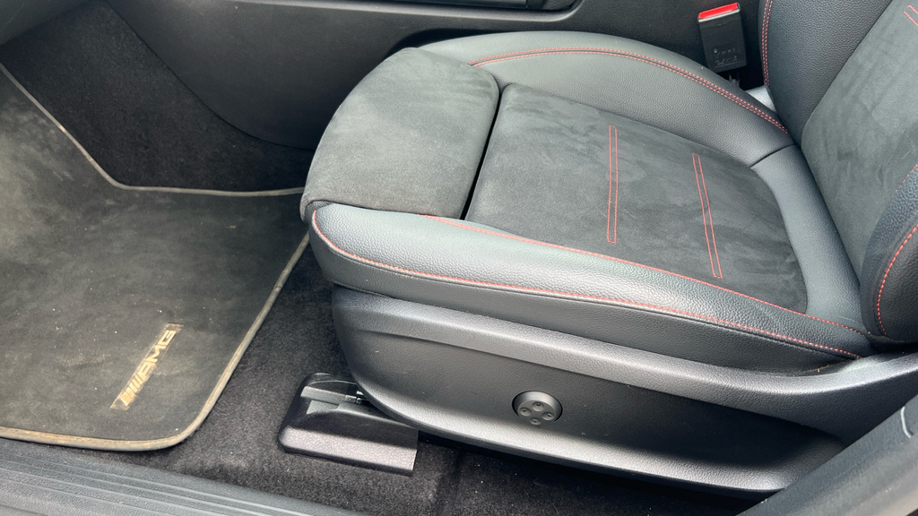 Mercedes-Benz EQA Sport Executive Grey #33