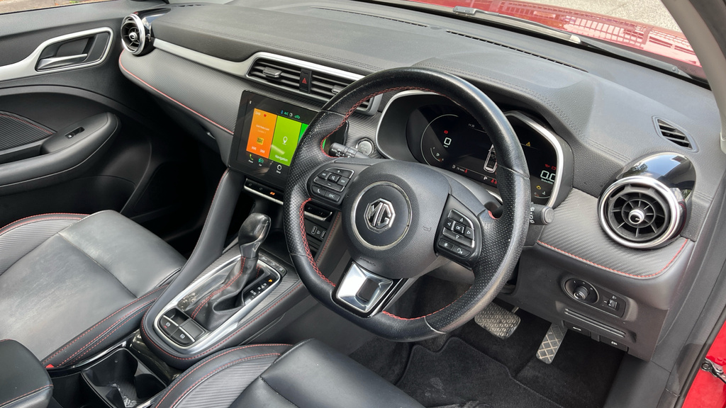 MG ZS Zs 44.5Kwh Excite Red #9