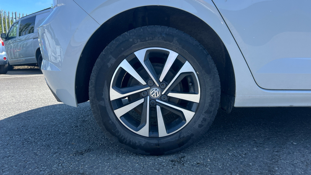 Volkswagen Polo Hatchback Blue #17
