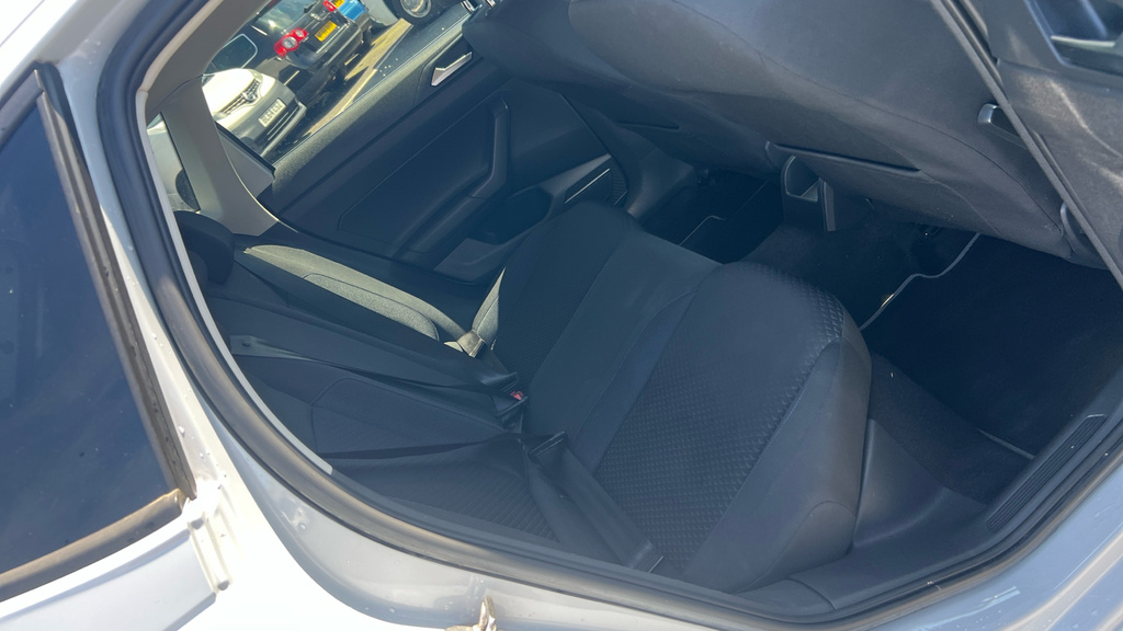 Volkswagen Polo Hatchback Blue #14