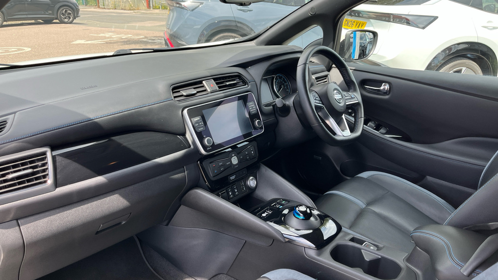 Nissan Leaf 39Kwh N-connecta Grey #10