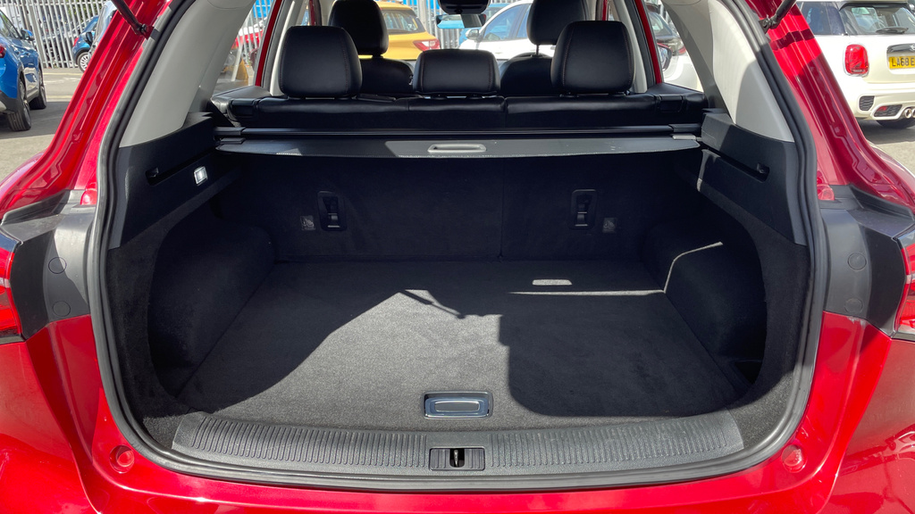 MG HS 1.5 T-gdi Excite 2022 Red #25