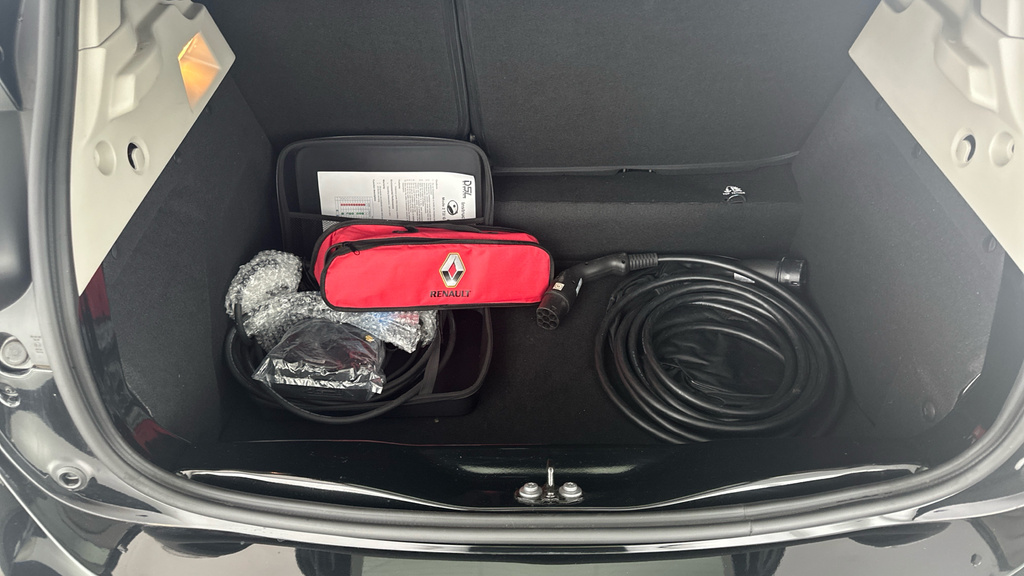 Renault Zoe Gt Line Red #22