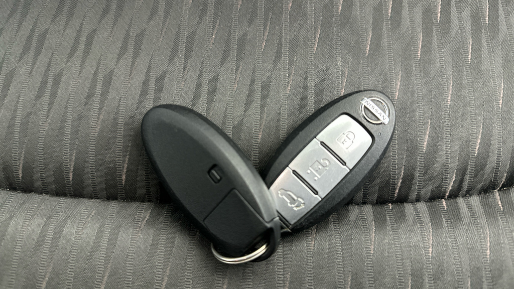 Nissan X-Trail Silver Silver #13