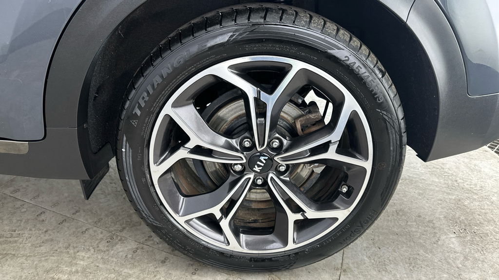 Kia Sportage 2 White #23