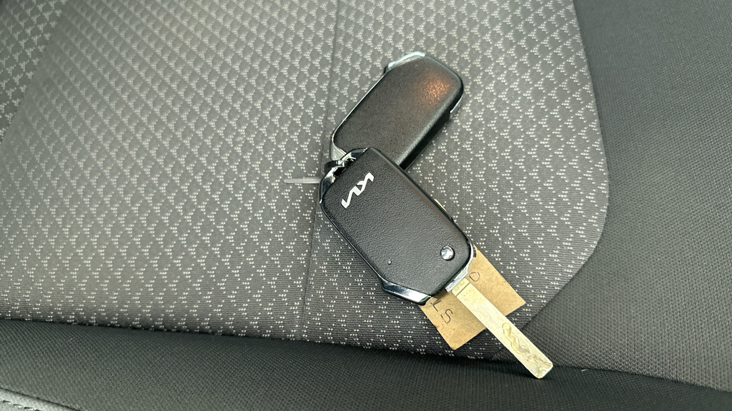 Kia Niro Niro 2 Phev Orange #26