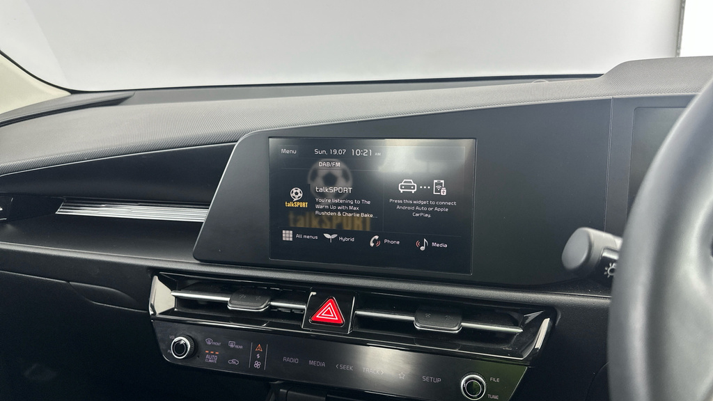 Kia Niro Niro 2 Phev Orange #16