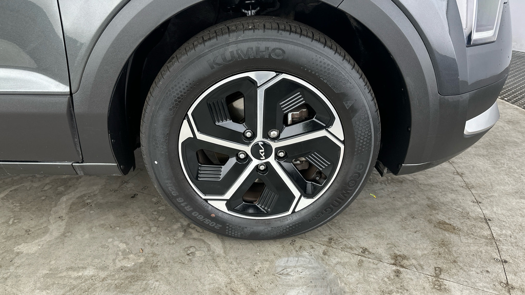 Kia Niro Niro 2 Phev Orange #24