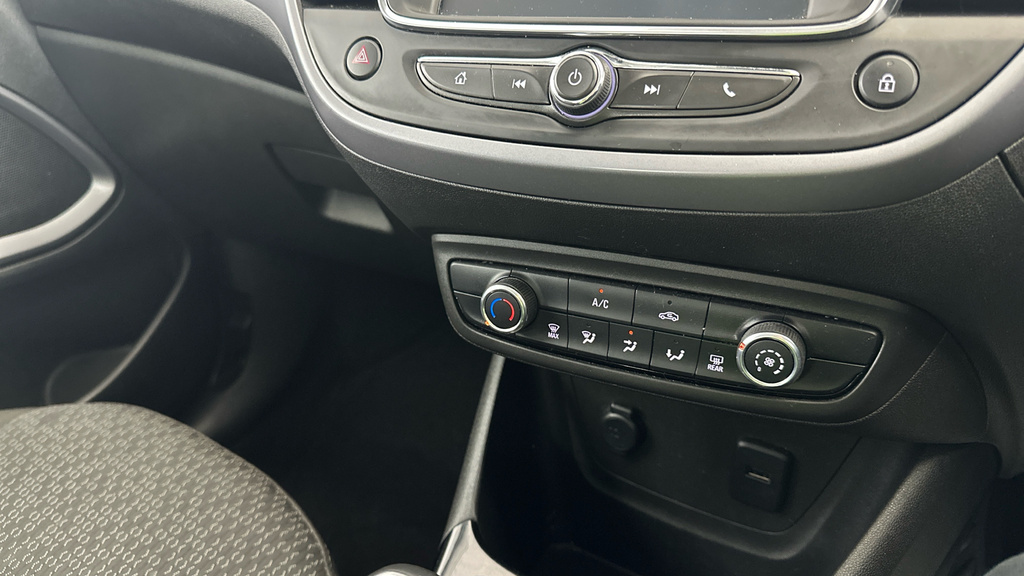 Vauxhall Crossland Ultimate Grey #13
