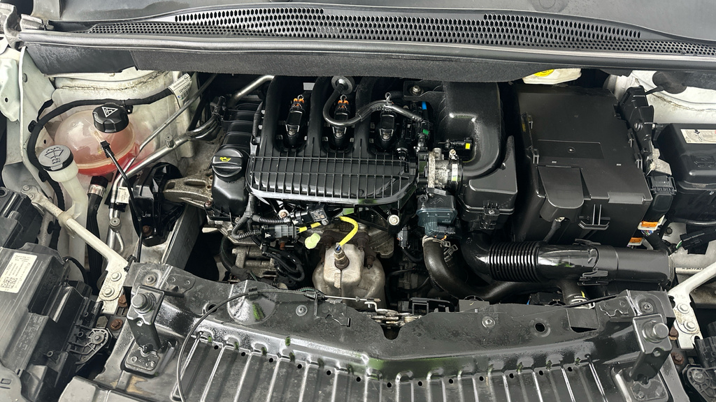 Vauxhall Crossland Ultimate Grey #21