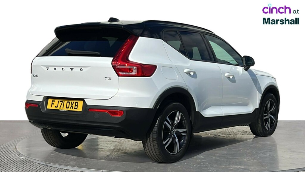 Volvo XC40 Momentum, T3 Black #3