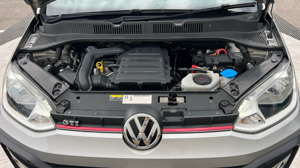 Volkswagen Up 1.0 Move Up Red #21