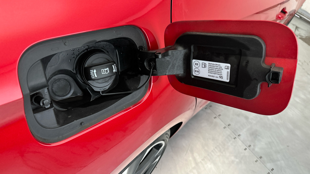 Cupra Leon 1.5 Etsi Evo V1 Hatchback Hybrid Dsg Red #30