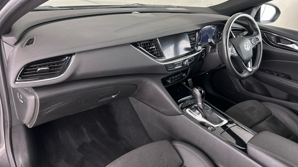 Vauxhall Insignia Sri Nav White #12