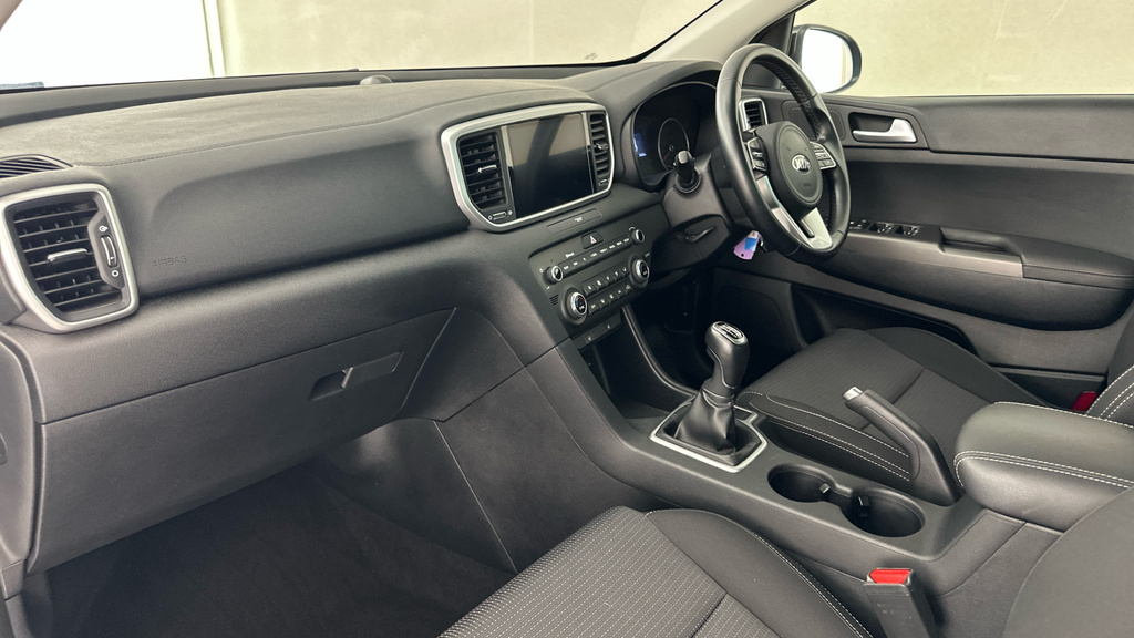 Kia Sportage Silver #11