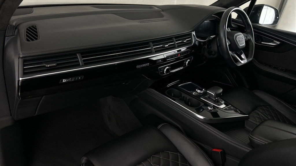 Audi Q7 3.0 Tdi Quattro S Line Tip Black #13