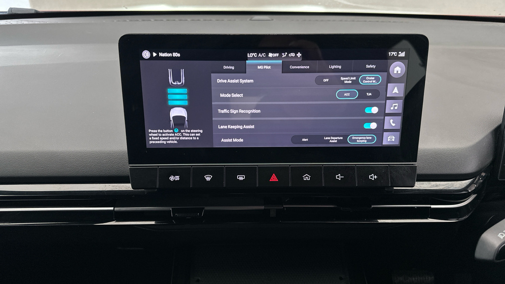 MG MG4 125Kw Se Ev 51Kwh White #15