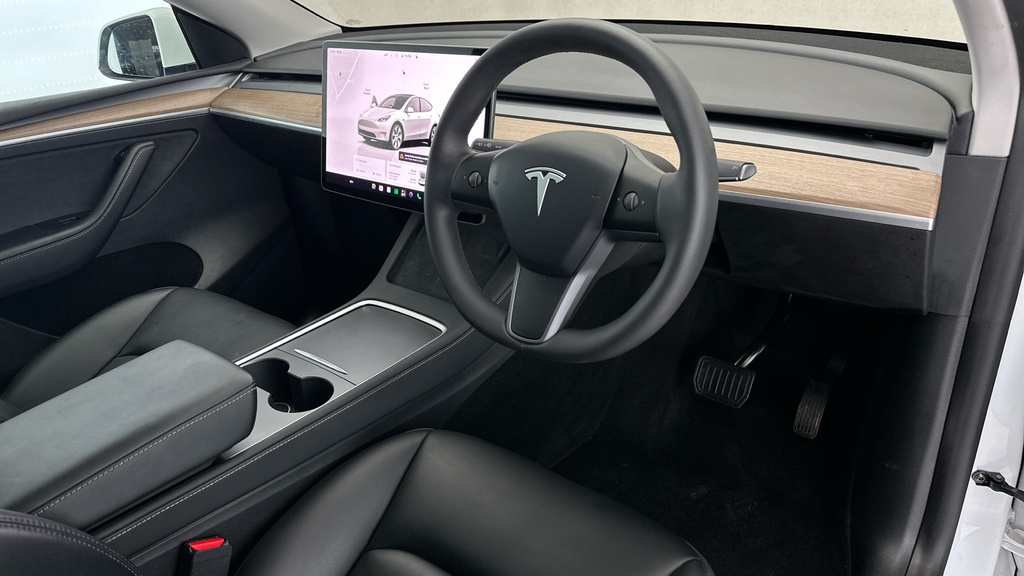 Tesla Model Y Suv Dual Motor Long Range 4Wde 202473 Black #11