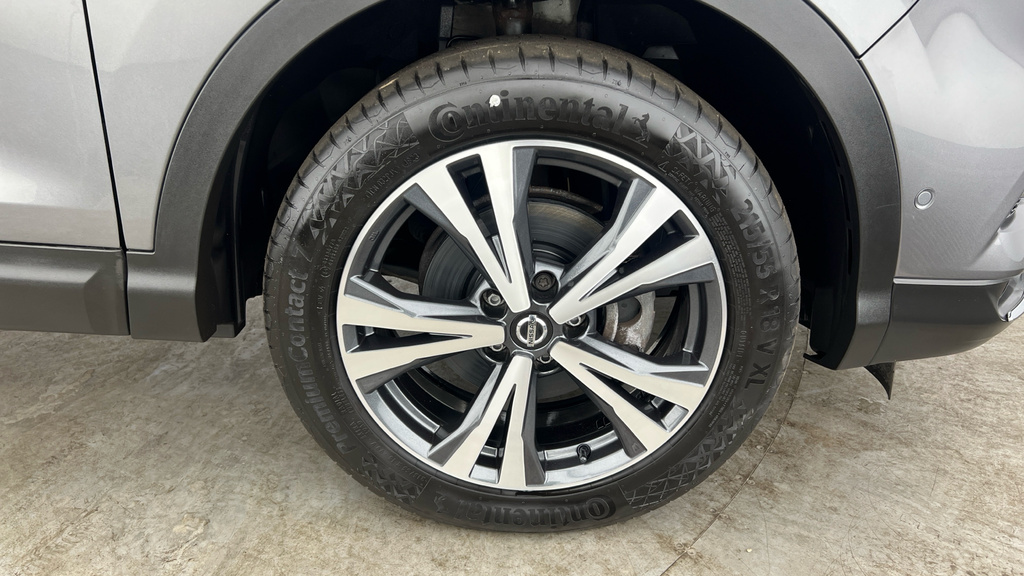 Nissan Qashqai Dig T Tekna #25